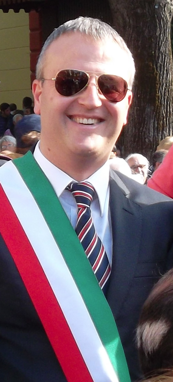 <b>Domenico Peccerillo</b>Sindaco di Casola. &quot; - sindaco_domenico_peccerillo